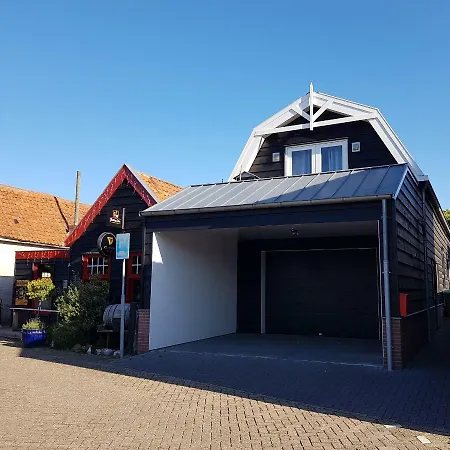 Slapen By 't Schouwtje